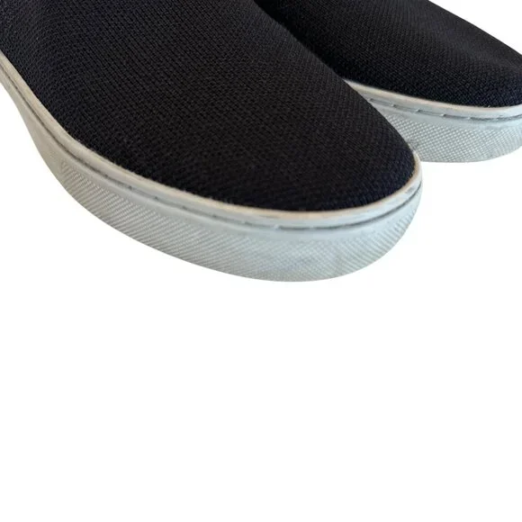 Size 5.5 Rothy's The Original Slip On Sneaker Black - Picture 3 of 11
